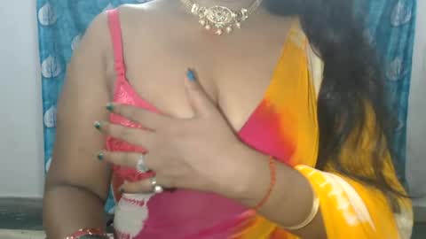 Snapshot of sophia_indian chatting on July 3, 2026, 5:25 am Sophia Tamil online show from July 3, 2026, 5:25 am