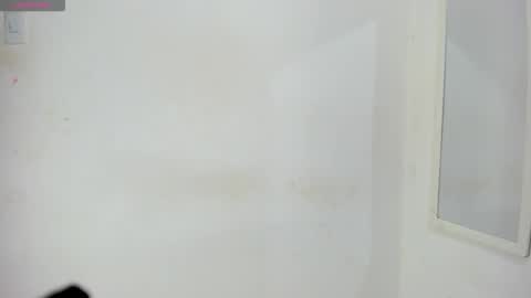 Snapshot of sophia_moons_ chatting on February 20, 2026, 2:19 am sophia_moons_ online show from February 20, 2026, 2:19 am