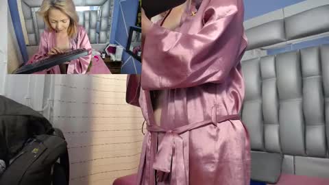 Snapshot of sophia_ny chatting on March 11, 2025, 4:29 pm SOPHIA online show from March 11, 2025, 4:29 pm