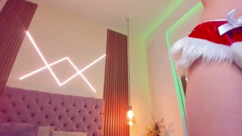 Snapshot of sophia_turneer chatting on December 18, 2025, 1:44 am sophia_turneer online show from December 18, 2025, 1:44 am