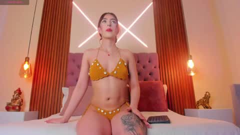 Snapshot of sophia_turneer chatting on May 23, 2026, 5:56 am sophia_turneer online show from May 23, 2026, 5:56 am