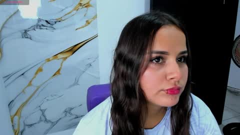 Snapshot of sophia_vivass chatting on April 3, 2026, 6:06 pm sophia_vivass online show from April 3, 2026, 6:06 pm