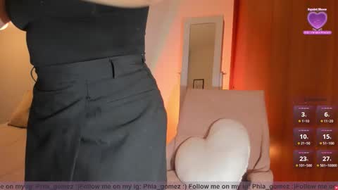 Snapshot of sophiaparker_ chatting on March 23, 2026, 9:35 am online show from March 23, 2026, 9:35 am