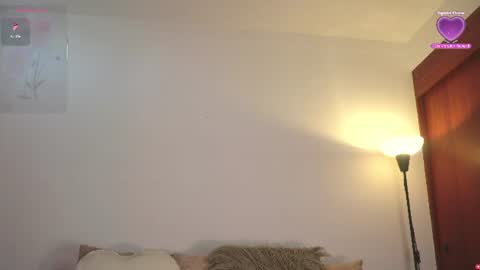 Snapshot of sophiaparker_ chatting on July 16, 2026, 11:49 am online show from July 16, 2026, 11:49 am