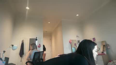 Snapshot of sophiarenae chatting on January 15, 2026, 8:01 pm sophiarenae online show from January 15, 2026, 8:01 pm