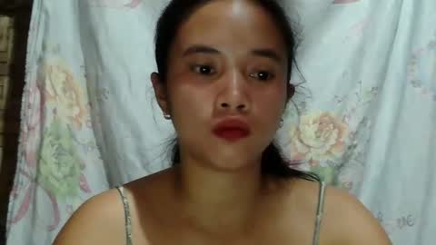sophie_193 online show from May 12, 2026, 5:10 pm