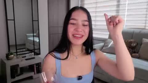Sophie  online show from July 8, 2026, 3:05 pm