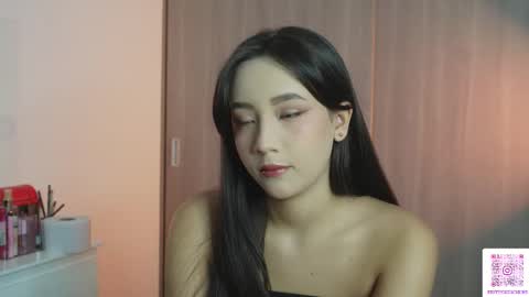 Snapshot of sophie_lii chatting on February 22, 2026, 12:01 am Sophie or Sof online show from February 22, 2026, 12:01 am