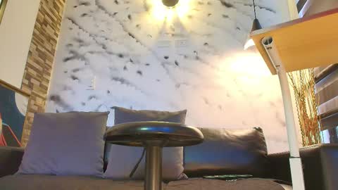 Snapshot of sophie_littles chatting on December 20, 2025, 1:40 pm Sophie online show from December 20, 2025, 1:40 pm