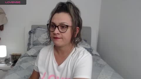 Sofa online show from January 19, 2025, 3:29 am