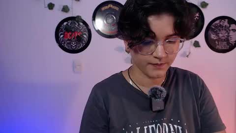 sophie_ross1 online show from October 19, 2025, 12:44 am