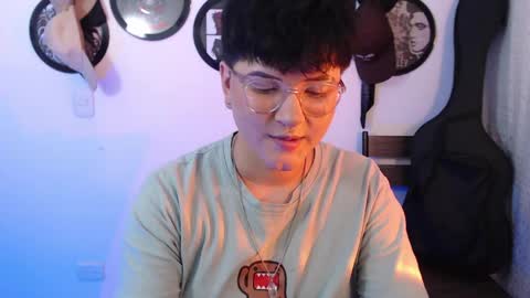 sophie_ross1 online show from April 10, 2026, 1:55 am