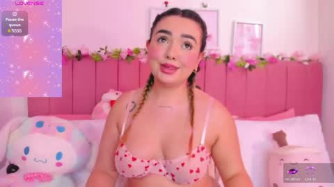Snapshot of sophiee_rosee chatting on April 30, 2026, 8:57 pm sophiee rosee online show from April 30, 2026, 8:57 pm