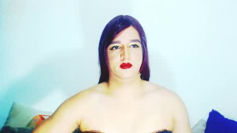 Snapshot of sophiehillsxo chatting on April 14, 2026, 12:38 am sophiehillsxo online show from April 14, 2026, 12:38 am