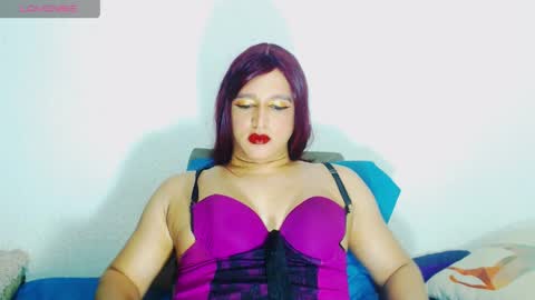 Snapshot of sophiehillsxo chatting on May 16, 2026, 10:36 am sophiehillsxo online show from May 16, 2026, 10:36 am