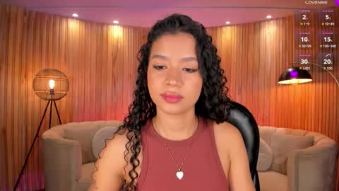 Sophie Houston online show from September 28, 2025, 2:50 am