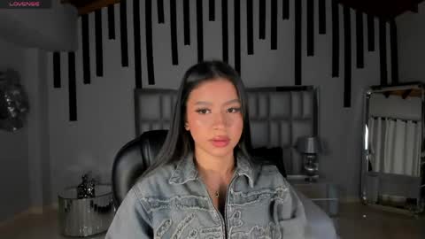 Snapshot of sophiehouston_ chatting on April 13, 2026, 4:29 am Sophie Houston online show from April 13, 2026, 4:29 am