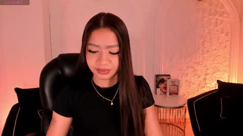 Snapshot of sophiehouston_ chatting on July 13, 2026, 4:37 am Sophie Houston online show from July 13, 2026, 4:37 am
