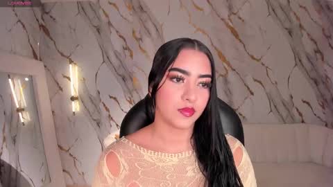 Snapshot of sophielanne chatting on January 12, 2026, 5:23 am Sophie online show from January 12, 2026, 5:23 am