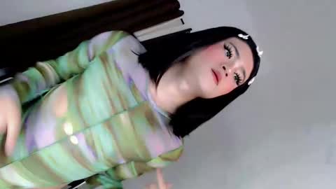 Snapshot of sophieslutx chatting on May 22, 2026, 7:59 am SOPHIEX online show from May 22, 2026, 7:59 am