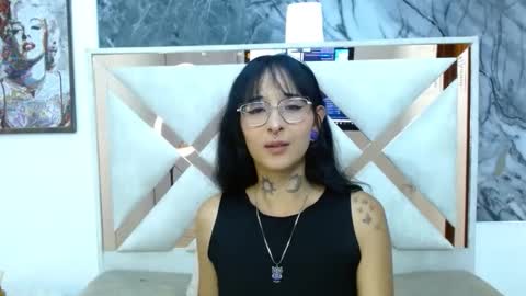 sophieesmithcs online show from April 12, 2026, 8:03 pm