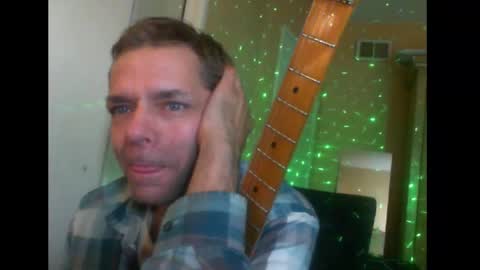 Snapshot of sophiestar12 chatting on December 18, 2024, 7:58 am Sophiestar online show from December 18, 2024, 7:58 am