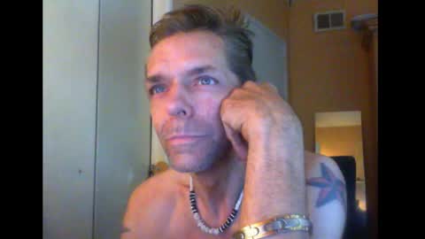 Snapshot of sophiestar12 chatting on December 20, 2024, 9:11 am Sophiestar online show from December 20, 2024, 9:11 am