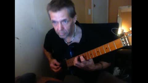 Snapshot of sophiestar12 chatting on December 22, 2024, 9:33 am Sophiestar online show from December 22, 2024, 9:33 am