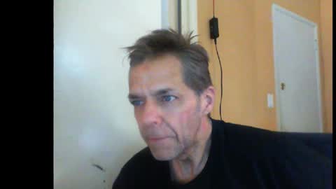 Snapshot of sophiestar12 chatting on January 7, 2025, 5:09 pm Sophiestar online show from January 7, 2025, 5:09 pm