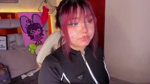   Sophie  online show from December 2, 2025, 7:09 pm