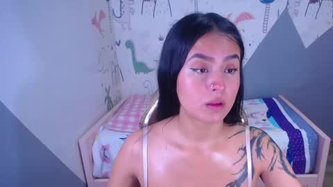 Sophia  online show from November 13, 2025, 2:16 pm