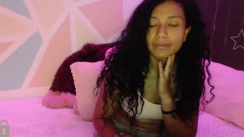 Snapshot of sophiia_dreams chatting on February 12, 2025, 2:56 am Sophia this is not my real name online show from February 12, 2025, 2:56 am