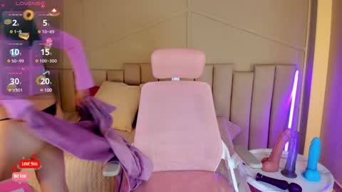 Snapshot of sophiiaamiller chatting on February 5, 2025, 7:39 am Sophia online show from February 5, 2025, 7:39 am