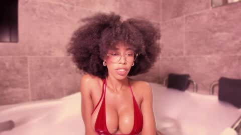 Snapshot of sophye_ebanov chatting on March 29, 2026, 2:00 am SEE U HERE OF online show from March 29, 2026, 2:00 am