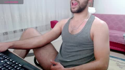 Snapshot of sorrymybadd chatting on October 29, 2025, 9:05 pm luis online show from October 29, 2025, 9:05 pm