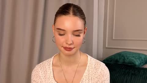 sylene online show from November 27, 2025, 3:36 pm