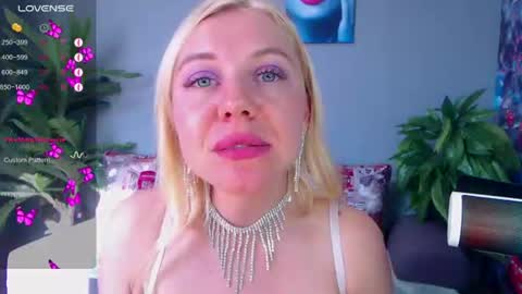 Snapshot of soul_liza chatting on July 15, 2026, 1:55 am Lisa online show from July 15, 2026, 1:55 am