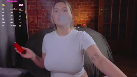 Snapshot of soulmeinme chatting on November 10, 2025, 7:46 pm soulmeinme online show from November 10, 2025, 7:46 pm