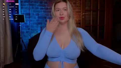 Snapshot of soulmeinme chatting on November 22, 2025, 7:46 pm soulmeinme online show from November 22, 2025, 7:46 pm