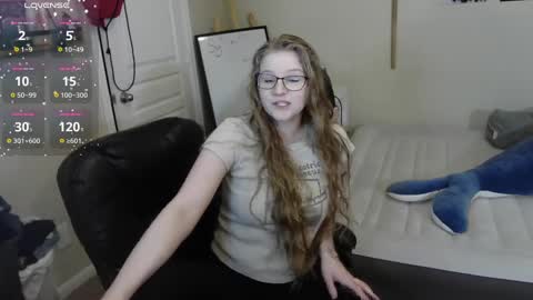 Bunnydathug online show from January 23, 2025, 9:29 am