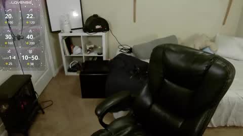 Bunnydathug online show from March 2, 2025, 10:45 am