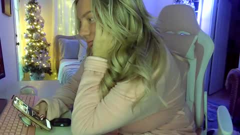 Your Barbii online show from December 8, 2024, 12:30 pm