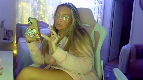 Your Barbii online show from December 27, 2024, 11:53 pm