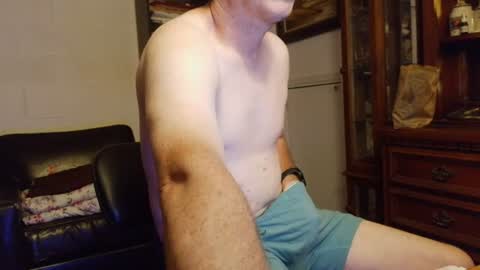 Southernblueyes online show from June 19, 2026, 12:59 am