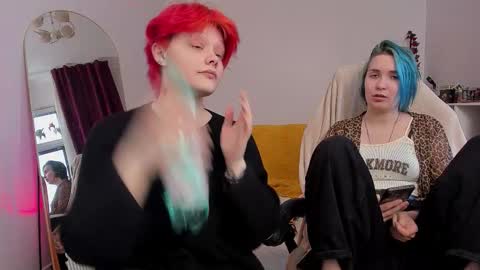 Leah online show from March 15, 2026, 3:29 pm