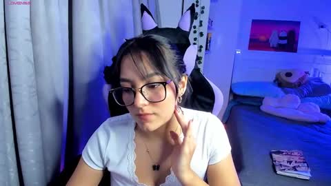 Lili online show from December 16, 2024, 11:39 pm