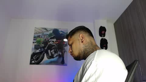 soy_apolo online show from November 26, 2025, 12:17 pm