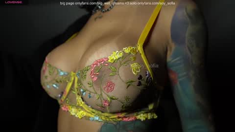 100 explicit here   online show from January 18, 2025, 10:49 am