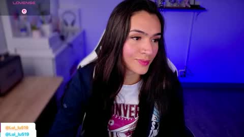 Luisa    online show from October 23, 2025, 12:21 am