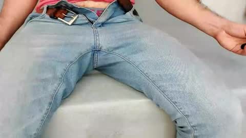 Andy online show from November 18, 2025, 1:33 am